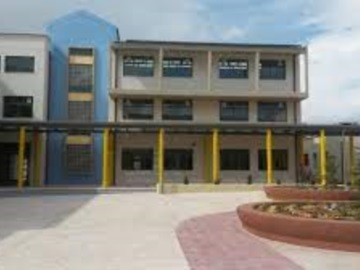 Δωρεάν rapid tests  από τον Δήμο Πειραιά σε φύλακες, καθαρίστριες σχολείων και απασχολούμενους στα σχολικά κυλικεία   