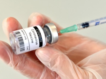 ECDC: Η Ευρώπη χορήγησε σχεδόν 17 εκατ. δόσεις εμβολίων την περασμένη εβδομάδα