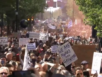 Βρετανία: Μεγάλη διαδήλωση κατά του lockdown στο Hyde Park του Λονδίνου (video)