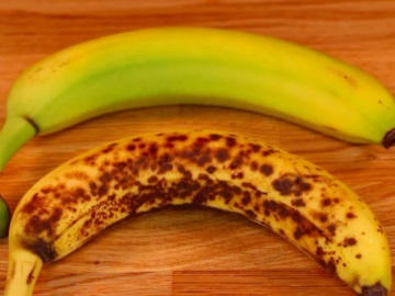 Μπανάνες: Αυτό είναι το κόλπο για να μην μαυρίζουν