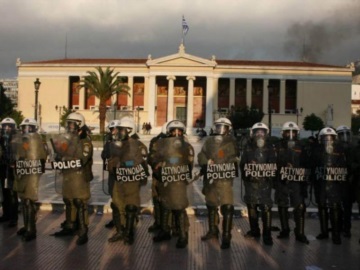 Αναβάλλεται η αστυνομία των Πανεπιστημίων; - Οι πληροφορίες που άναψαν φωτιά στην κυβέρνηση 