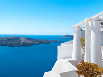 Financial Times: Η Ελλάδα αναδεικνύεται νικήτρια στην ανάκαμψη του τουρισμού στην Ευρώπη