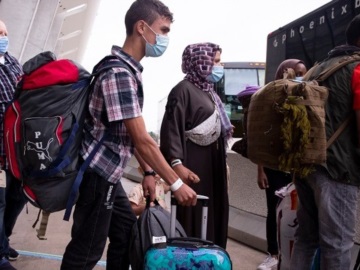 Η Frontex ετοιμάζεται για μαζική εισροή Αφγανών αιτούντων άσυλο, δηλώνει ο γενικός διευθυντής της
