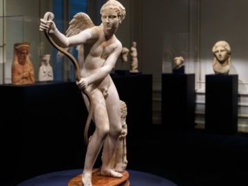 «ΚΑΛΛΟΣ. Η Υπέρτατη Ομορφιά» - Η νέα αρχαιολογική έκθεση του Μουσείου Κυκλαδικής Τέχνης ανιχνεύει το ιδεώδες του αρχαιοελληνικού κάλλους
