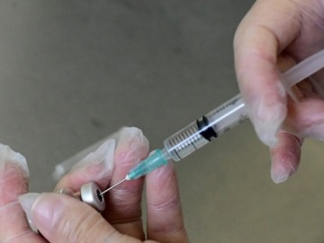Ανοίγει σήμερα η πλατφόρμα των ραντεβού για την 3η δόση εμβολίου κατά της Covid-19, στους άνω των 60 και τους υγειονομικούς