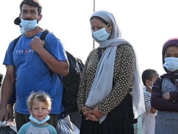 Το ελληνικό κράτος αναλαμβάνει τη διαχείριση του προγράμματος παροχής οικονομικής βοήθειας σε αιτούντες άσυλο