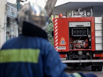 Νεκρή ηλικιωμένη από πυρκαγιά σε διαμέρισμα στο Περιστέρι 