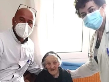 Σέρρες – Γιαγιά 107 ετών από το Γάζωρο, εμβολιάστηκε κατά του κορωνοϊού