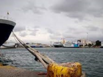 Απαγορευτικό απόπλου από Πειραιά, Ραφήνα και Λαύριο - Μόνο πλοία κλειστού τύπου στον Αργοσαρωνικό