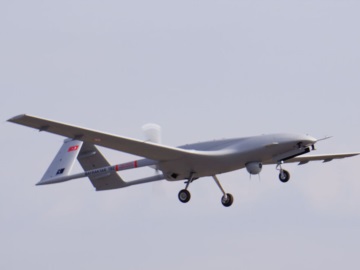 Νέες υπερπτήσεις από τουρκικό drone πάνω από τους Καλόγερους και την Κίναρο