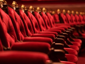 ΔΥΠΑ: Μέχρι την Δευτέρα οι αιτήσεις για τις επιταγές θεάτρου – Δικαιούχοι και προϋποθέσεις