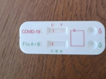Στα φαρμακεία τα διπλά σελφ τεστ για covid και γρίπη - Πώς λειτουργούν