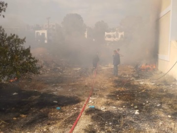 Αίγινα: Πυρκαγιά από ελεγχόμενη καύση σήμερα στη Σουβάλα.
