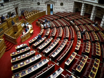 Βουλή – Επιτροπή Θεσμών: Ξεκίνησε η ακρόαση εξωκοινοβουλευτικών φορέων για τις παρακολουθήσεις, έπειτα από αίτημα της αντιπολίτευσης	