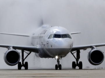 «Απογειώθηκε», με 2.29 εκατ. επιβάτες, η κίνηση στο Αεροδρόμιο της Αθήνας τον Οκτώβριο