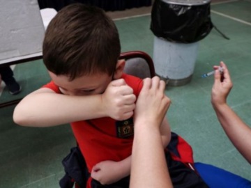 Ανοίγουν τα ραντεβού για εμβολιασμό κατά του κορωνοϊού παιδιών έως 4 ετών – Πότε ξεκινούν
