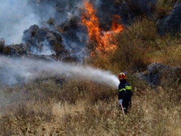 Καίγεται για 21η ημέρα το Παπίκιο όρος στη Ροδόπη - Πυροσβέστες είναι στο βουνό για εβδομάδες