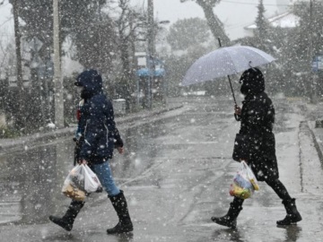 Χειμωνιάζει: Πότε αλλάζει ο καιρός και που θα χιονίσει - Τι εκτιμούν οι μετεωρολόγοι 
