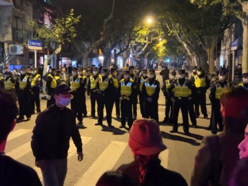 Κίνα – Κορωνοϊός: Από ρεκόρ σε ρεκόρ τα κρούσματα – Κλιμακώνονται οι διαδηλώσεις για τα lockdown