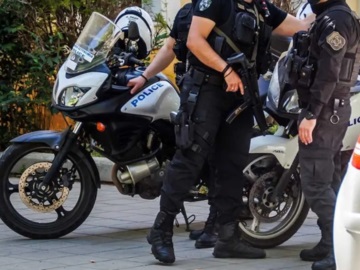 Θεσσαλονίκη: Συνελήφθη ο αστυνομικός που πυροβόλησε τον 16χρονο στο κεφάλι