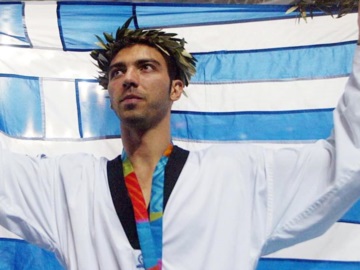 Αλέξανδρος Νικολαΐδης: Σε δημοπρασία τα Ολυμπιακά μετάλλια και οι δάδες του έως τις 12 Δεκεμβρίου