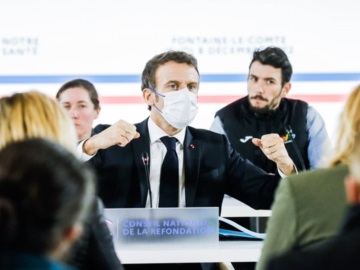 Γαλλία: Ο Μακρόν ξαναβάζει τη μάσκα του για λόγους &quot;ευθύνης&quot;