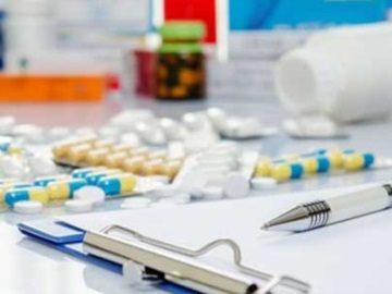 Ελλείψεις φαρμάκων: Ο Πλεύρης ζητά από τον ΕΟΦ ελέγχους στις φαρμακαποθήκες – Απειλεί με ανάκληση αδειών