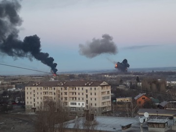 Ουκρανία: Σε εξέλιξη η γενικευμένη ρωσική επίθεση - Εκρήξεις στο Κίεβο και σε άλλες πόλεις 