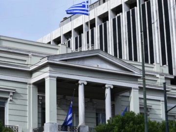 Αποχωρεί το προσωπικό της ελληνικής πρεσβείας από το Κίεβο