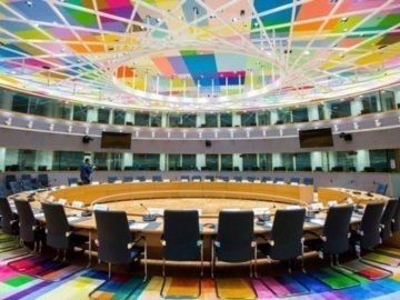Το Eurogroup ενέκρινε την προεξόφληση του ΔΝΤ από την Ελλάδα