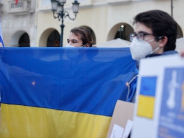 Η αλληλεγγύη των δήμων της Αττικής προς τους πληγέντες του πολέμου στην Ουκρανία