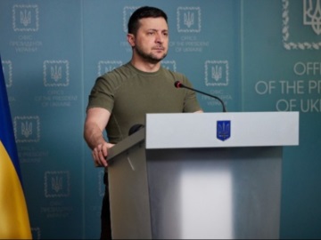 Ζελένσκι: &quot;Δεν επιμένει&quot; στην ένταξη της Ουκρανίας στο ΝΑΤΟ