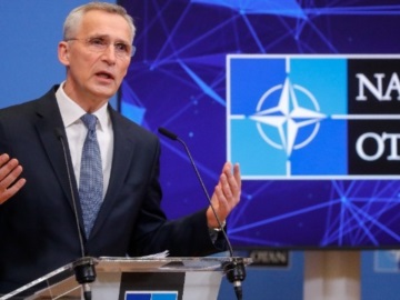 Στόλτενμπεργκ: Το ΝΑΤΟ δεν θα αναπτύξει στρατό ή αεροσκάφη στην Ουκρανία