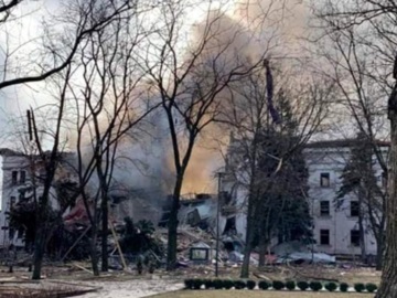 Βομβαρδίζονται από βαρύ πυροβολικό της Ρωσίας συνοικίες της Λουσιτσάνσκ