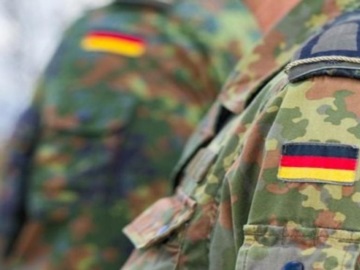 Γερμανία: Έφεδρος αξιωματικός του στρατού κατηγορείται ως κατάσκοπος της Ρωσίας