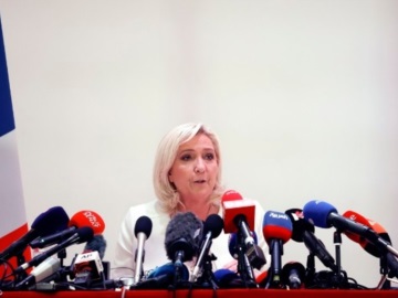«Να αποκαταστήσει τη μοναδική θέση της Γαλλίας» στον κόσμο γιατί είναι «μια μεγάλη δύναμη», δήλωσε η Μαρίν Λεπέν