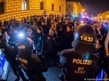 Γερμανία: Την απαγωγή του υπουργού Υγείας και την ανατροπή του πολιτεύματος σχεδίαζαν αρνητές του κοροναϊού