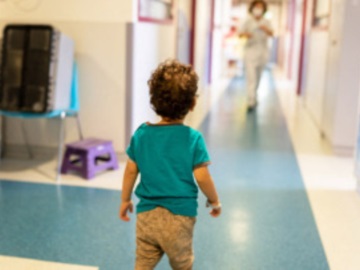 Οξεία ηπατίτιδα σε παιδιά: «Σπάνια επιπλοκή της νόσου» τονίζει ο Γκίκας Μαγιορκίνης
