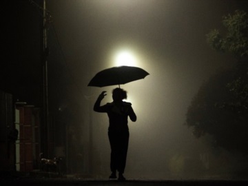 Η πανδημία αύξησε τη μοναξιά σε όλον τον κόσμο, σύμφωνα με διεθνή μελέτη