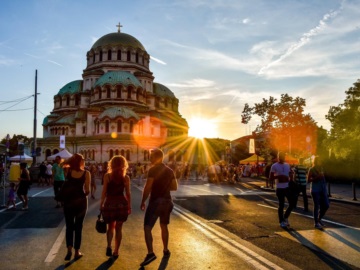 Βουλγαρία: Στα 816 ευρώ ο μέσος μισθός το 1ο τρίμηνο του 2022
