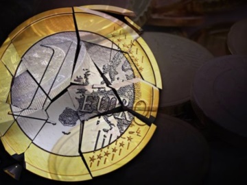Bloomberg: &quot;Σκοτεινή προοπτική για την ευρωζώνη&quot;- Ενισχύεται το δολάριο, σε χαμηλά πενταετίας το ευρώ- Σήμα κινδύνου από τις αγορές