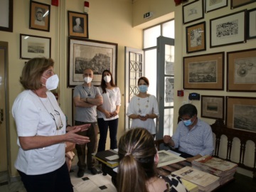 Ξενάγηση στο Ιστορικό Αρχείο του Δήμου Πειραιά με την ευκαιρία της Διεθνούς Ημέρας Μουσείων