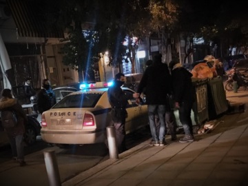 ΑΠΘ: 4 συλλήψεις και 29 προσαγωγές μετά την επίθεση με μολότοφ σε βάρος αστυνομικών