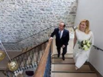 Παντρεύτηκε ο Φρανσουά Ολάντ την ηθοποιό Ζουλί Γκαγιέ:Γαμπρός για πρώτη φορά στα 67 του ο πρώην Πρόεδρος της Γαλλίας 