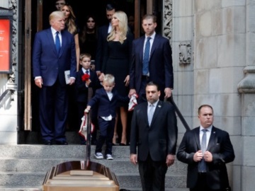 Στη Νέα Υόρκη τελέστηκε η κηδεία της Ιβάνα Τραμπ