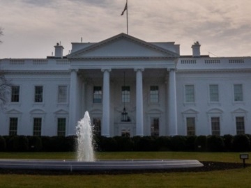 Οι ΗΠΑ δεν βρίσκονται «σε ύφεση», διαβεβαιώνει ο Λευκός Οίκος