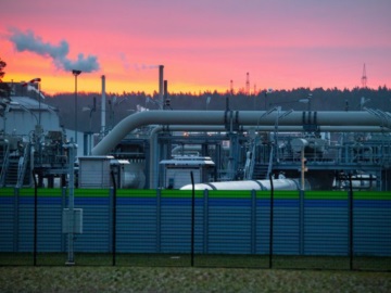 Γερμανία: Κατά 500 ευρώ περίπου θα επιβαρυνθεί ετησίως κάθε νοικοκυριό από το νέο τέλος φυσικού αερίου