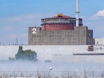 Ουκρανία: Έκλεισαν οι δύο αντιδραστήρες στη Ζαπορίζια μετά από πυρκαγιά σε κοντινό σημείο