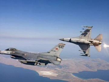 37 παραβιάσεις του εναέριου χώρου από τουρκικά αεροσκάφη