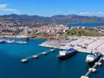 Στο λιμάνι Λαυρίου εγκρίθηκε το πρώτο Υδάτινο Πεδίο της Αττικής για πτήσεις υδροπλάνων